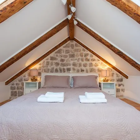 Hedera Estate, Hedera A31 Daire *