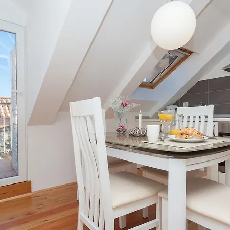 Hedera Estate, Hedera A31